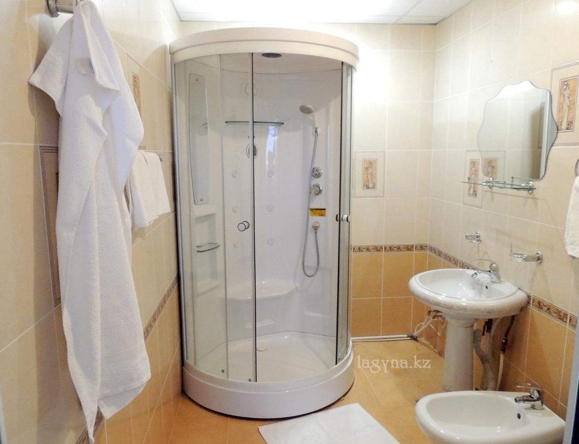 Laguna Hotel Kostanay Luaran gambar